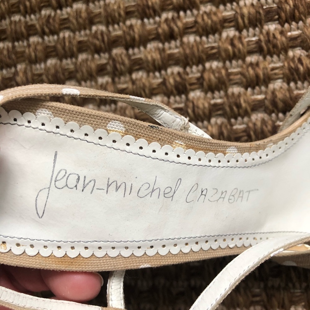 Jean-michel Cazabat taupe/white kitten heels. - Picture 2 of 4